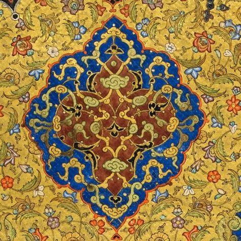 إِنَّ أَعظَمَ خَطَرٍ على المُسلِمِينَ في هذا الزَّمانِ هو فَسادُ القُلُوبِ وتَزَعزُعُ الإِيمانِ بضَلالٍ قادِمٍ مِنَ الفَلسَفةِ والعُلُومِ، وإنَّ العِلاجَ الوَحِيدَ لِإصلاحِ القَلبِ وإِنقاذِ الإِيمانِ إنَّما هو النُّورُ وإِراءةُ النُّورِ؛ فلو عُمِل بِهِراوةِ السِّياسةِ وصَوْلَجانِها وأُحرِزَ النَّصرُ، تَدَّنى أُولَئِك الكُفَّارُ إلى دَرَكِ المُنافِقِينَ.. والمُنافِقُ -كما هو مَعلُومٌ- أَشَدُّ خَطَرًا مِنَ الكافِرِ وأَفسَدُ مِنه، فصَوْلَجانُ السِّياسةِ إِذًا لا يُصلِحُ القَلبَ في مِثلِ هذا الوَقتِ، حَيثُ يُنزِلُ الكُفرَ إلى أَعماقِ القَلبِ ويَتَستَّرُ هُناك ويَنقَلِبُ نِفاقًا.